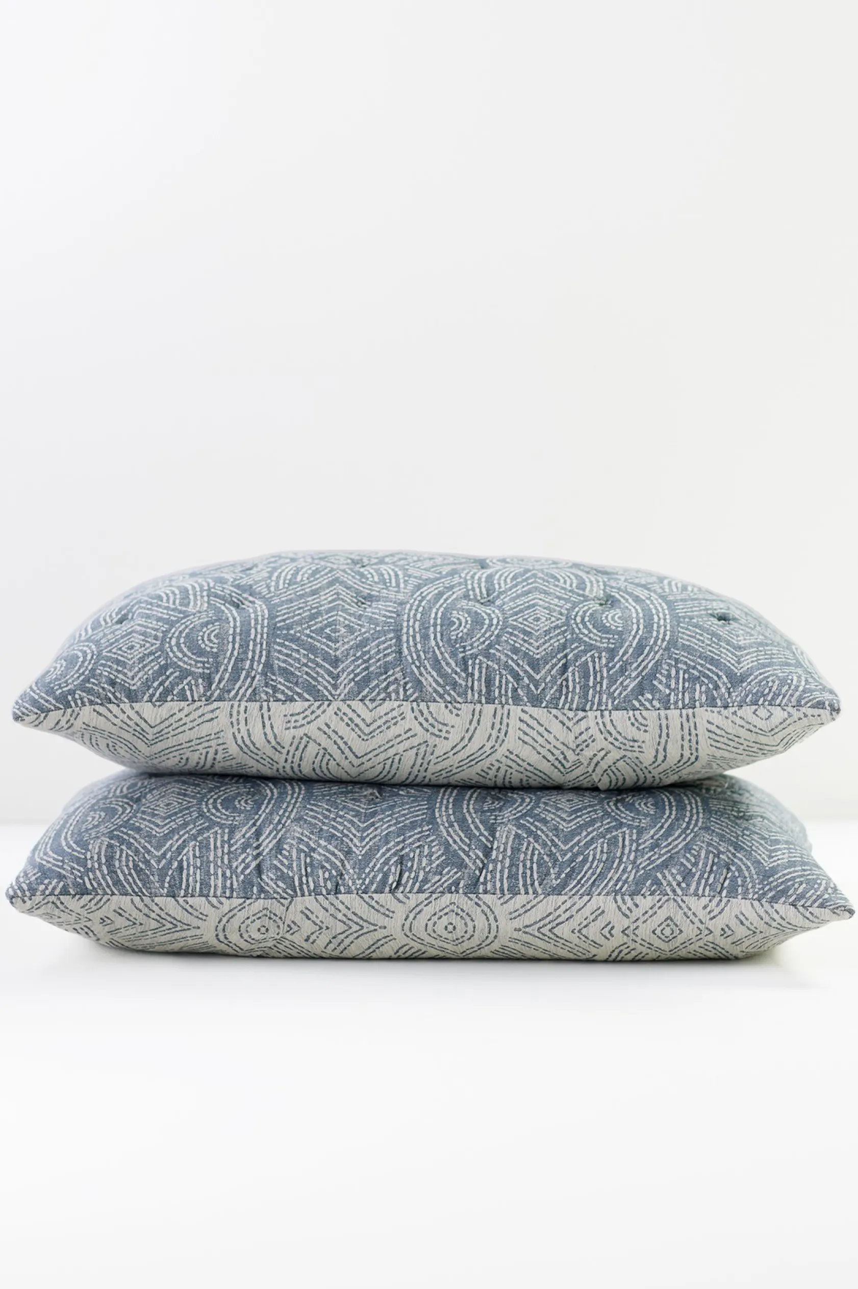 Soft Surroundings Cordova Reversible Jacquard Sham