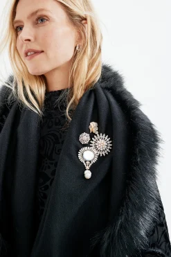 Soft Surroundings Juliet Pearl Drop Brooch