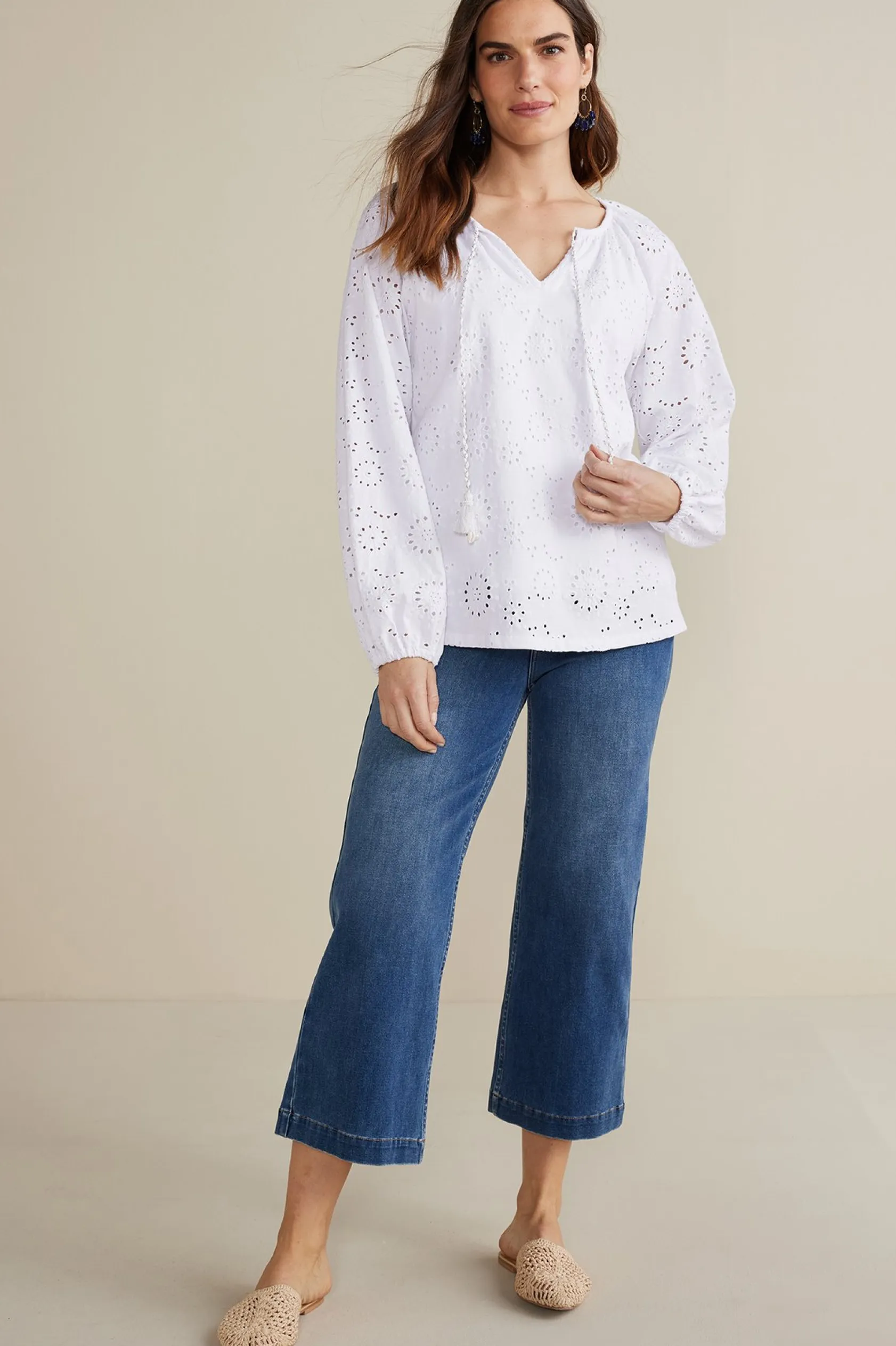 Soft Surroundings Petites Rhiannon Eyelet Peasant Top