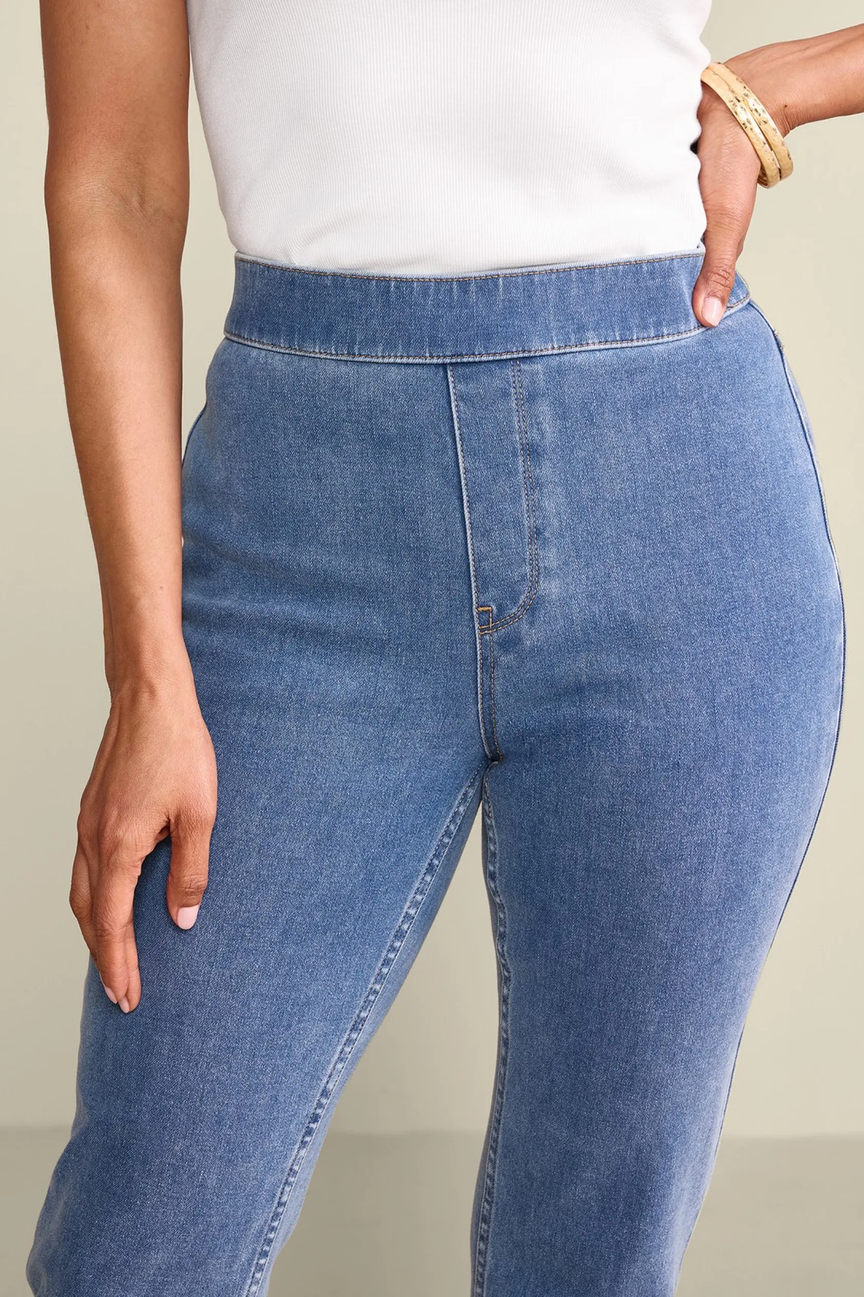 Soft Surroundings Ultimate Denim Pull-On Slim Leg Jeans
